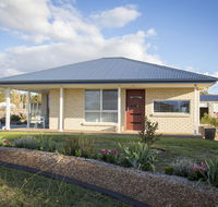 Gindanha - Accommodation Sunshine Coast
