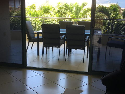 #1 On The Strand - Accommodation Sunshine Coast 2