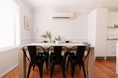 'Comfy & Cosy' - Close To Hospital, Cadia And Early Riser CafÃ© - Accommodation Sunshine Coast 3