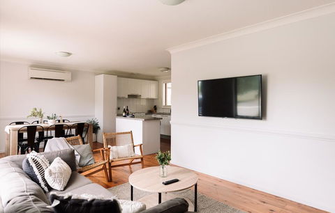 'Comfy & Cosy' - Close To Hospital, Cadia And Early Riser CafÃ© - Accommodation Sunshine Coast 1
