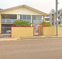 'Mooring One Downstairs' 23 Shoal Bay Rd - Fantastic ground floor duplex with views WIFI and Air Conditioning - Accommodation Sunshine Coast