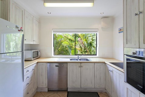 'Pandanus Cove' Apartment 5 - Accommodation Sunshine Coast 3