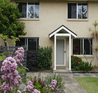 'Sandy Bottoms' with WiFi just Moments from Beach - Accommodation Sunshine Coast
