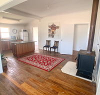 'The Wattles' - True Country Escape Near Wineries - Borenore - Accommodation Sunshine Coast