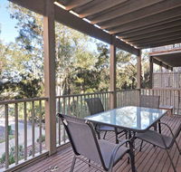1 bedroom Executive Villa located within Cypress Lakes - Accommodation Sunshine Coast