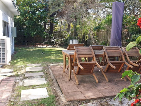 1 Spectrum Street, Rainbow Beach- Close To Shops And Main Beach - Accommodation Sunshine Coast 3