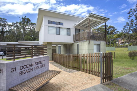1/31 Ocean Street - A Relaxing Coastal Retreat - Accommodation Sunshine Coast 0