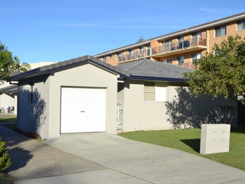 1/33 Wharf Street - Accommodation Sunshine Coast 2