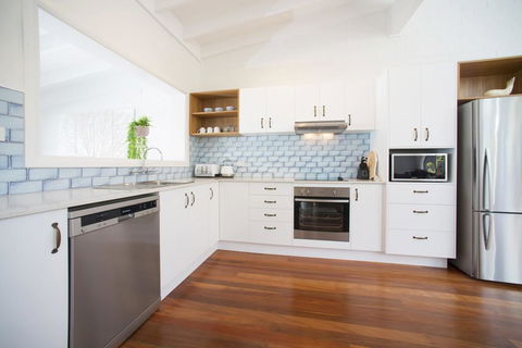 1/37 Marine Pde, Wategos Beach - Jane's On Wategos - Accommodation Sunshine Coast 3