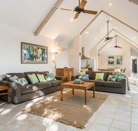 12 Childe Street Byron Bay - Absolute Belongil Summerhouse - Accommodation Sunshine Coast