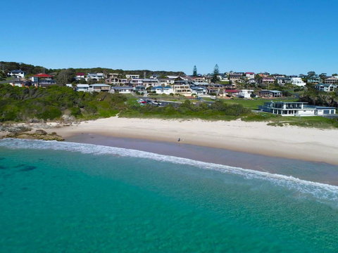 12 Cliff Road - Accommodation Sunshine Coast 3