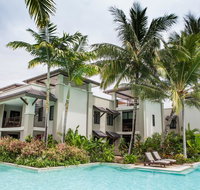 131 Sea Temple Luxury Swimout Apt. - Accommodation Sunshine Coast