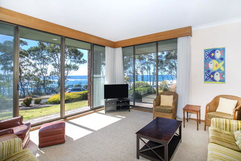 16 Shipton Cres - Secluded Away - Accommodation Sunshine Coast 2