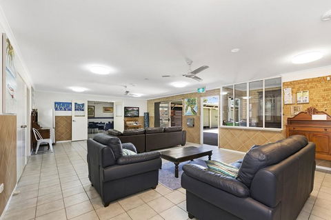 17 North Street Budget Accommodation - Accommodation Sunshine Coast 2