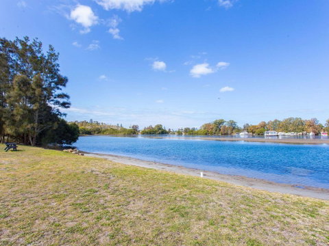 18 Rest Point - Accommodation Sunshine Coast 1