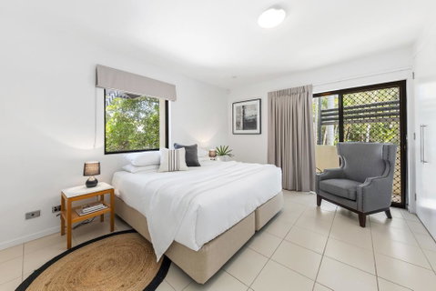 19 Ross Crescent - Accommodation Sunshine Coast 1