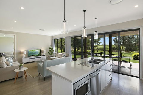 1OAK - Accommodation Sunshine Coast 2