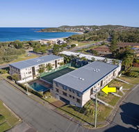 2 'The Dunes' 38 Marine Drive - pool tennis court and so close to the beach - Accommodation Sunshine Coast