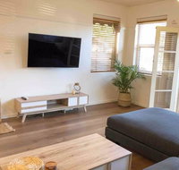 2 Bedroom SHORT walk to CBDBEACH and DARBY ST - Accommodation Sunshine Coast