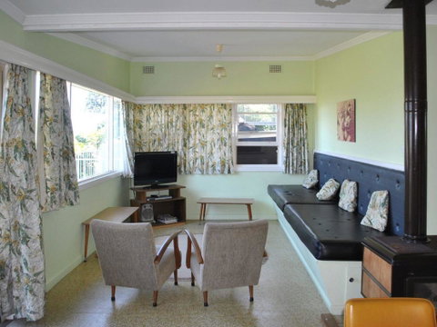 2 Rockpool Road - Accommodation Sunshine Coast 2