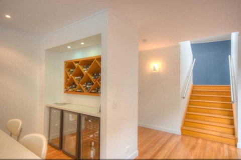 2 Satinwood Drive - Rainbow Shores, Executive Level Beach House, Pool, Walk To Beach - Accommodation Sunshine Coast 1