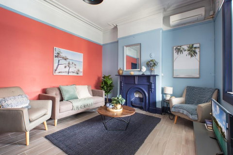 2-Bed Apartment Metres From Coogee Beach And Dining - Accommodation Sunshine Coast 0