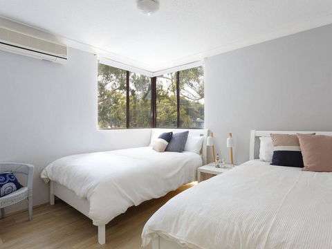 20 Booneroo - Walk To The Beach - Accommodation Sunshine Coast 3