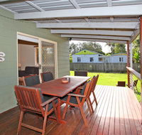 24 Sundew Street Mudjimba - 500 Bond - Pet Friendly Linen Supplied WIFI Air Cond. - Accommodation Sunshine Coast