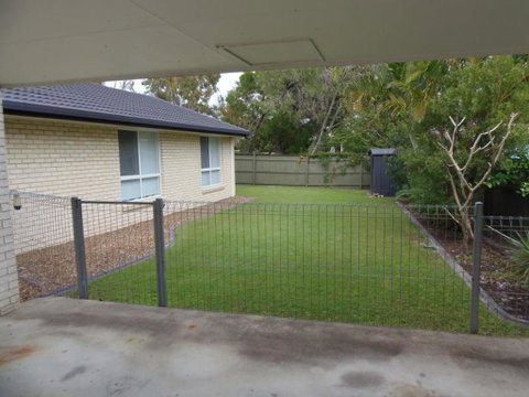 26 Kurana Street - Rainbow Beach, Stroll To The Beach And Shops - Accommodation Sunshine Coast 2