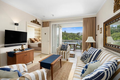 Charming Baroque Escape For 2 In Hastings Street, Noosa - Accommodation Sunshine Coast 2
