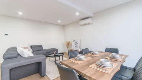 Central Canterbury Charm Sky View Free Parking - Accommodation Sunshine Coast 3