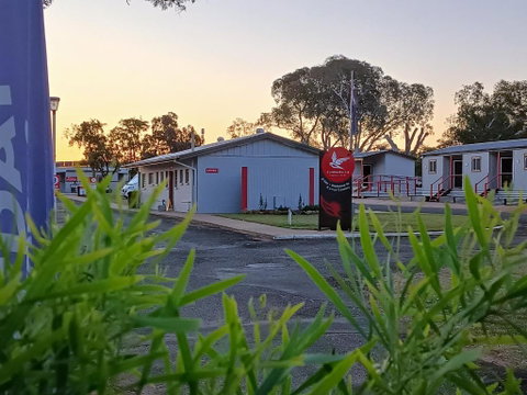 Cunnamulla Tourist Park - Accommodation Sunshine Coast 0