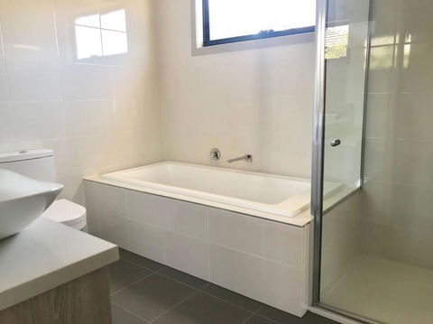 D111 Special Melbourne Retreat - Accommodation Sunshine Coast 1