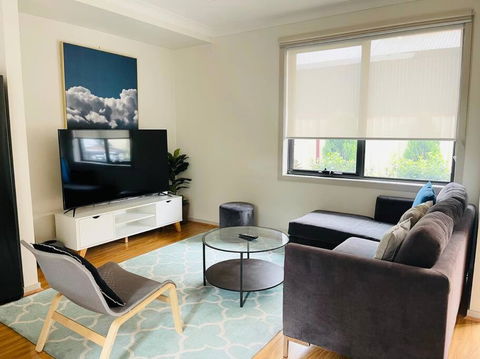 D111 Special Melbourne Retreat - Accommodation Sunshine Coast 3