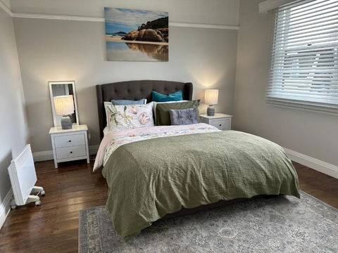 Daisy Cottage On Duke 3BR - Accommodation Sunshine Coast 0