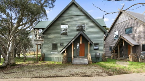Dandongale - Accommodation Sunshine Coast 0