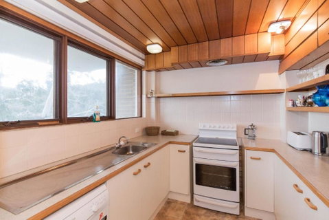 Dauphine 3 23 Townsend Street - Accommodation Sunshine Coast 2