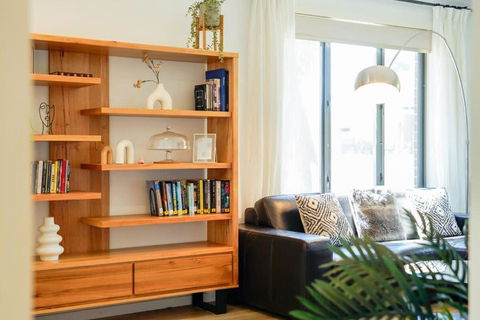 Deluxe Family Montpellier Gardens Estate - Burwood - Accommodation Sunshine Coast 4