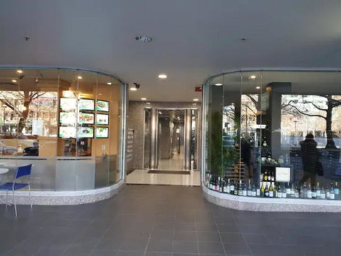 Dana-Spacious Private Room In Shared 2-Bedroom Apartment-2 - Accommodation Sunshine Coast 3