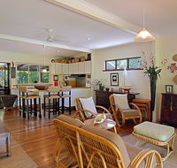 28 Childe Street Byron Bay - Banaba - Accommodation Sunshine Coast