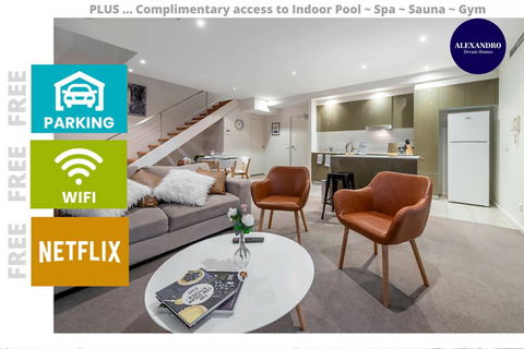 3 BDR Stylish City Retreat // Close To All And Everything In Canberra - Accommodation Sunshine Coast 0