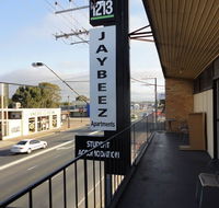 3 BEDROOM APARTMENT ST MARYS - Accommodation Sunshine Coast