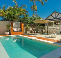 3 Little Pigs Holiday Home - Accommodation Sunshine Coast