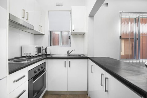 3 South Pacific Apartments - Accommodation Sunshine Coast 3