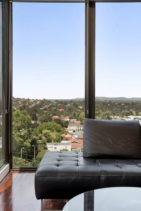 3-Bed Apartment With Parking Near Parks And Dining - Accommodation Sunshine Coast 3