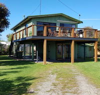 4 Bounty - Accommodation Sunshine Coast