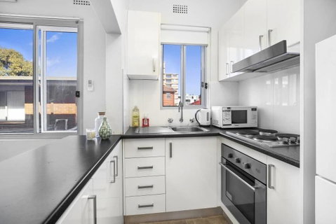 4 South Pacific 2 Bedrooms - Accommodation Sunshine Coast 1