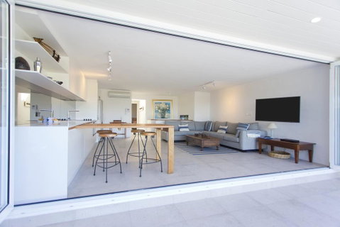 4/33 Noosa Drive - Accommodation Sunshine Coast 1