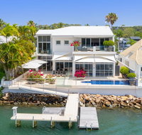42 Noosa Parade - Accommodation Sunshine Coast