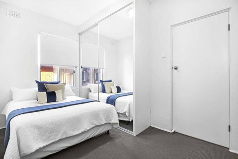 5 South Pacific 2 Bedrooms - Accommodation Sunshine Coast 3